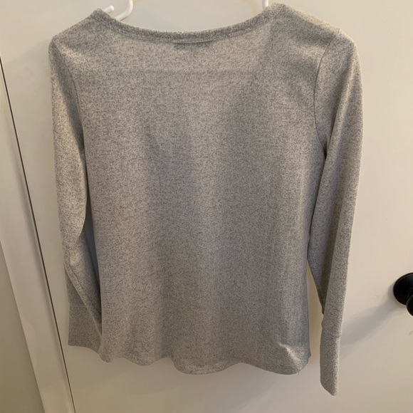 Soft grey long sleeved top - Picture 2 of 5
